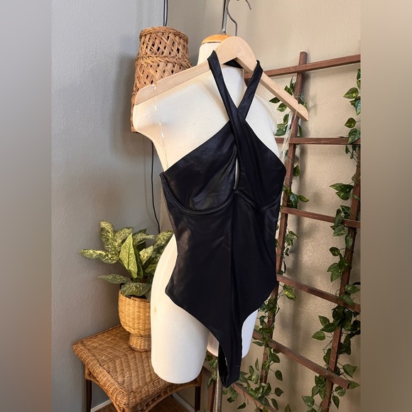 ▪️Naked Wardrobe Crisscross Cutout Faux Leather Underwire Bodysuit - Picture 3 of 6